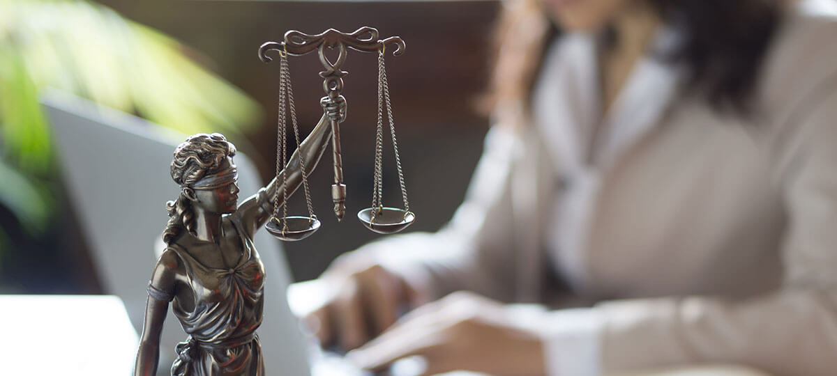 Юридическая помощь при разрешении жилищного судебного спора